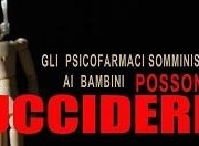 Distribuzione volantini a Merano sugli abusi di psicofarmaci sui bambini