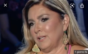 B007A083-A3C2-4B05-B10E-DFB7589926DC