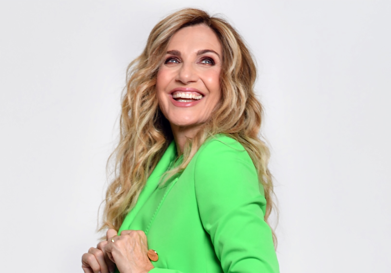 alt tag lorella cuccarini