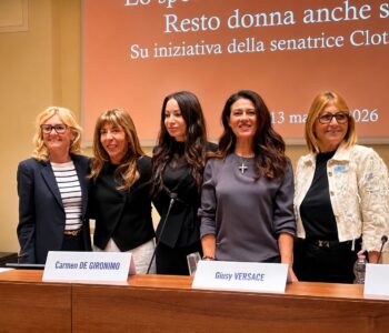 ”Resto donna anche se…” emoziona il Senato della Repubblica