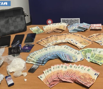 Roma: “tavola imbandita per lo spaccio” all’interno di un appartamento all’Eur