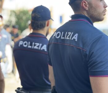 ROMA. STRATTONA E TENTA DI SOTTRARRE BAMBINO ALLA ZIA: QUARANTASETTENNE SOTTOPOSTO A FERMO DI INDIZIATO DI DELITTO DALLA POLIZIA DI STATO
