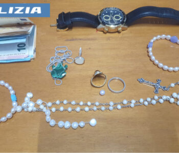 POLIZIA DI STATO: INSEGUIMENTO SULL’ AUTOSTRADA A1, ARRESTATO UN UOMO E RECUPERATI MONILI E DENARO CONTANTE