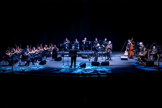 La Grande Orchestra Avion Travel arriva a Pescara con la Medit Orchestra