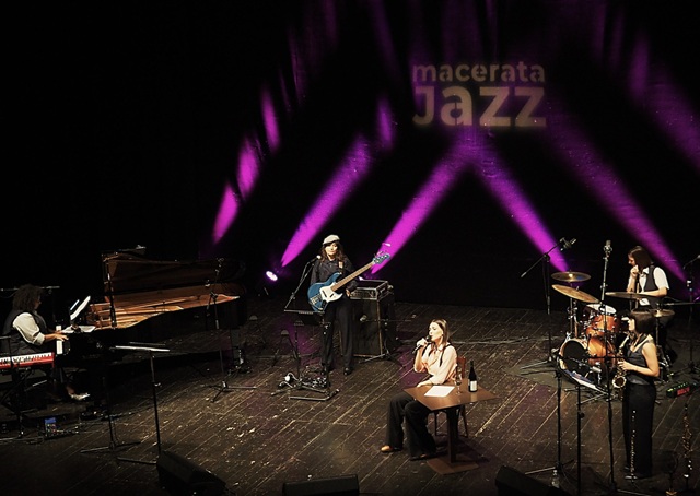 Simona Molinari a Macerata il report del concerto del 23 ottobre 2026